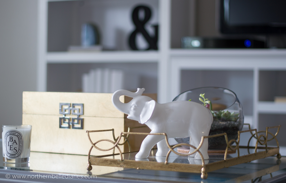 The bookshelf styling class that makes bookshelf styling foolproof #bookshelfstylingclass #decor #decortips