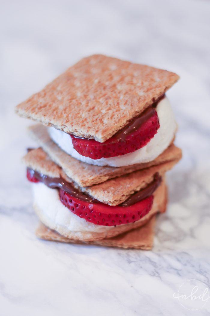 Roast a Marshmallow & Party S’more