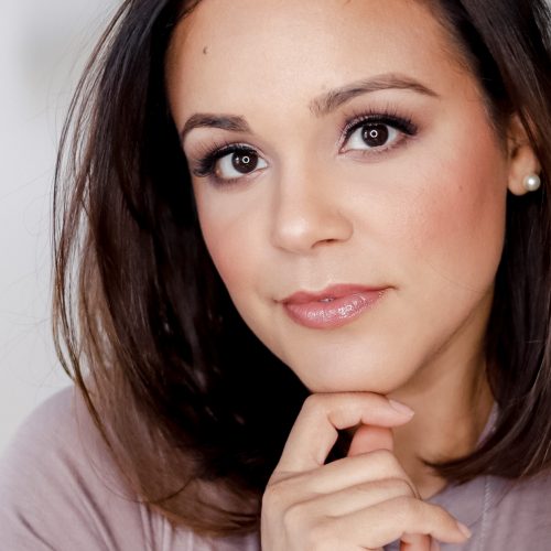 Beautycounter clean beauty mauve makeup